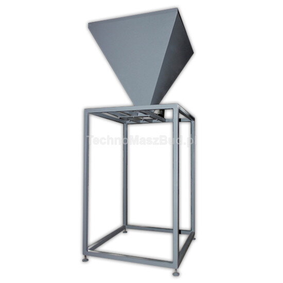 Zásobník na sypké produkty s objemom 700 litrov