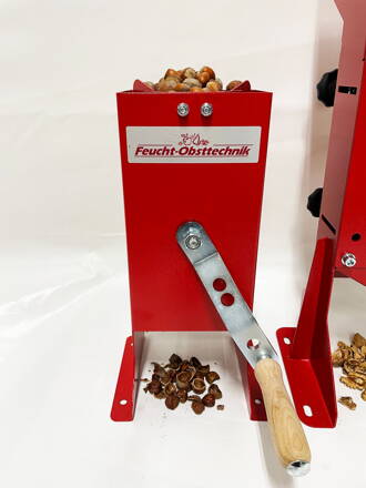 Walman small – Lúpačka orechov Knacki Junior